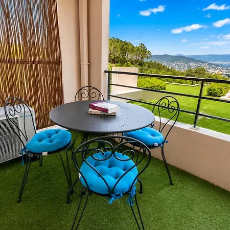 The Horizon - Sea - Swimming Pool - Parking - Wifi Apartment
